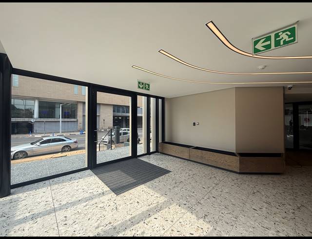 348M² OFFICE TO LET IN ROSEBANK